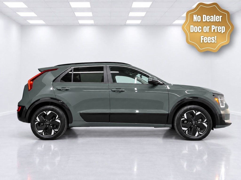 Used 2025 Kia Niro Wind with VIN KNDCR3L14S5140583 for sale in Springfield, VT