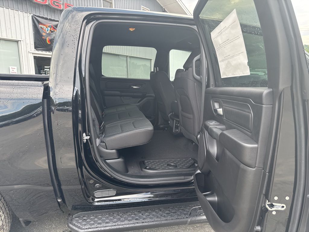 2026 RAM 1500 Tradesman - Photo 7