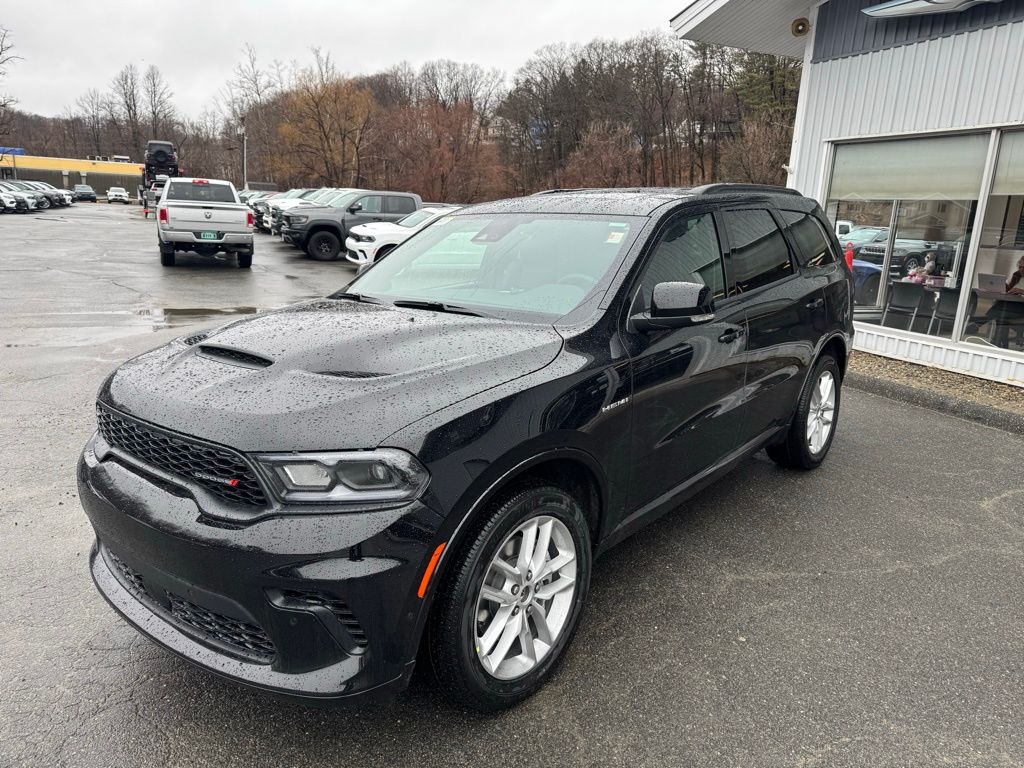 2025 Dodge Durango R/T Plus photo 3