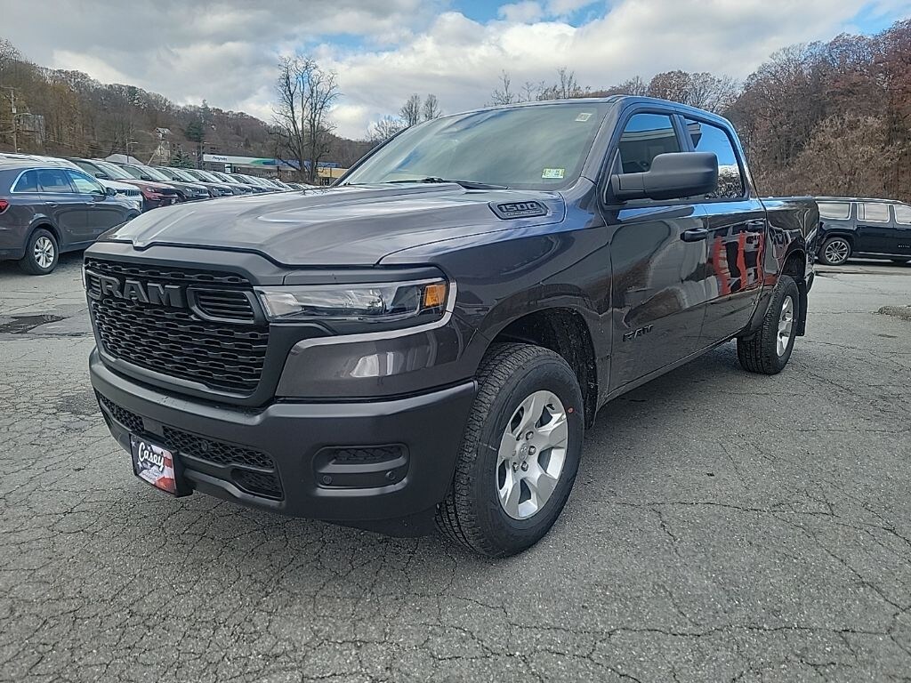 New 2026 Ram 1500 TRADESMAN CREW CAB 4X4 5'7 BOX Pickup