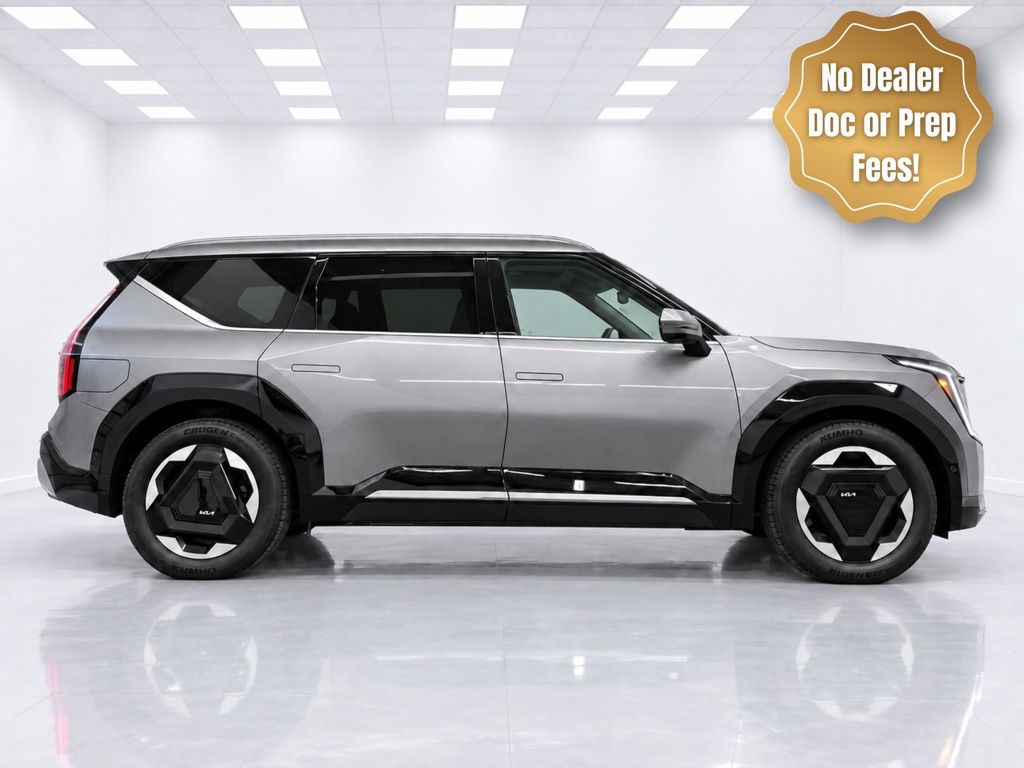 Used 2024 Kia EV9 Land with VIN KNDADFS58R6034931 for sale in Springfield, VT