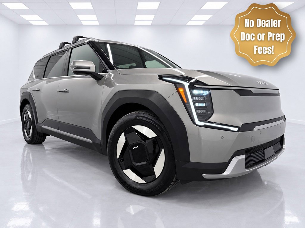 Used 2024 Kia EV9 Wind with VIN KNDAFFS52R6036183 for sale in Springfield, VT