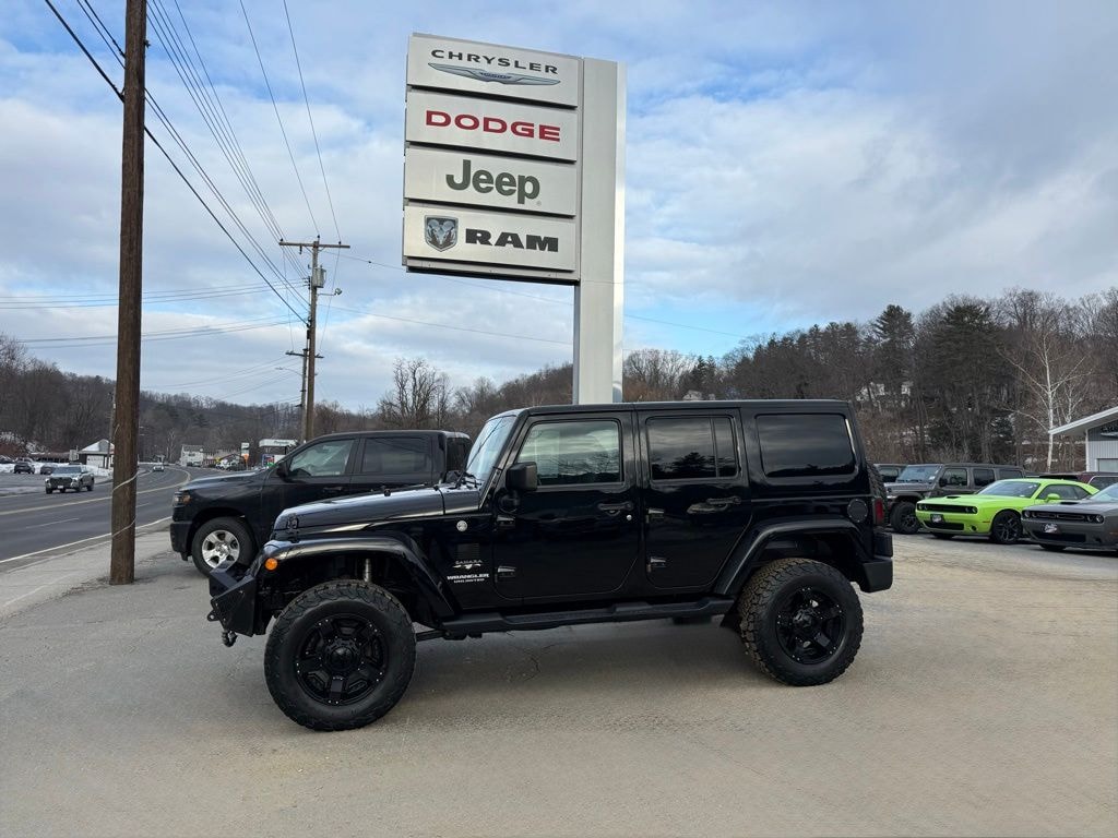 Used 2016 Jeep Wrangler JK Unlimited Sahara 4x4 SUV