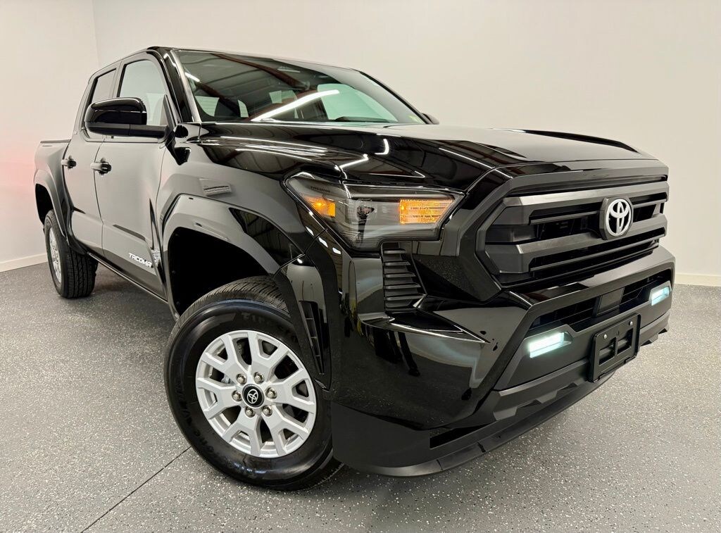 Used 2024 Toyota Tacoma Truck Double Cab