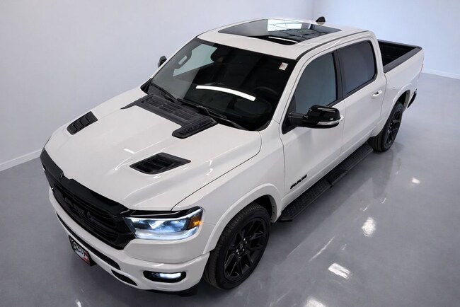 2022 Ram 1500 Laramie Truck Crew Cab