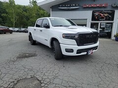 2026 Ram 1500 LARAMIE CREW CAB 4X4 5'7 BOX Pickup