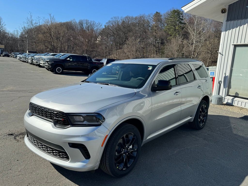 2025 Dodge Durango GT photo 3