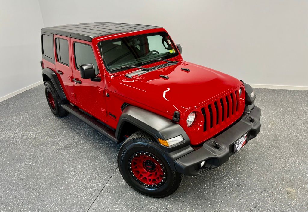2023 Jeep Wrangler Sport S photo 4