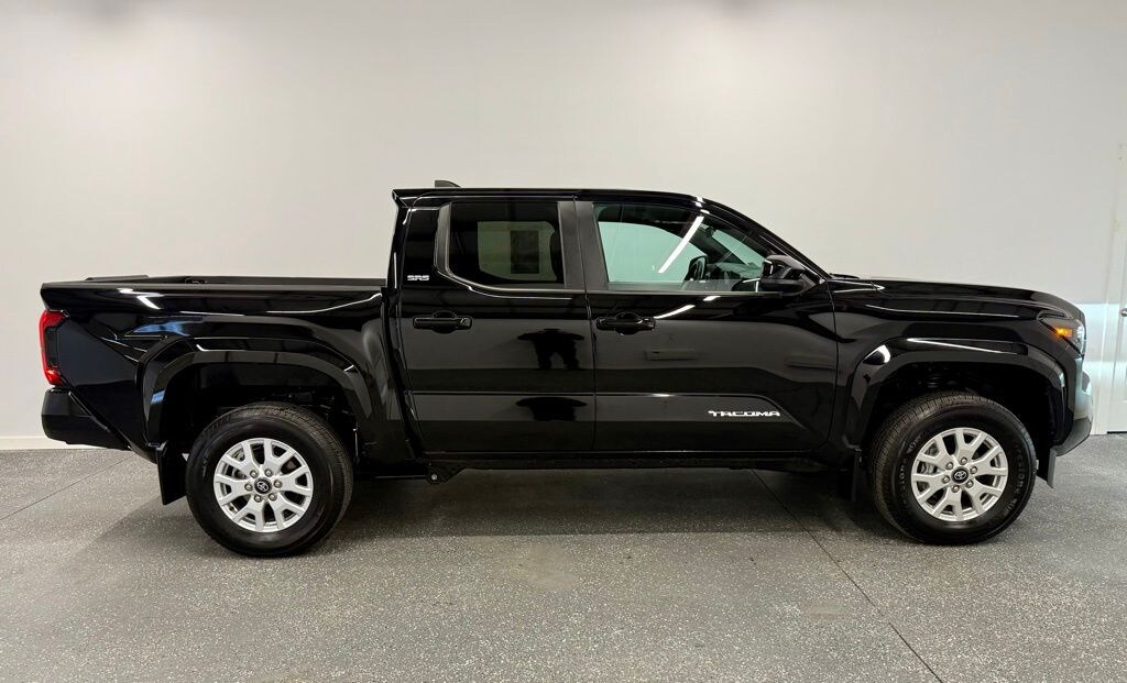 Used 2024 Toyota Tacoma Truck Double Cab