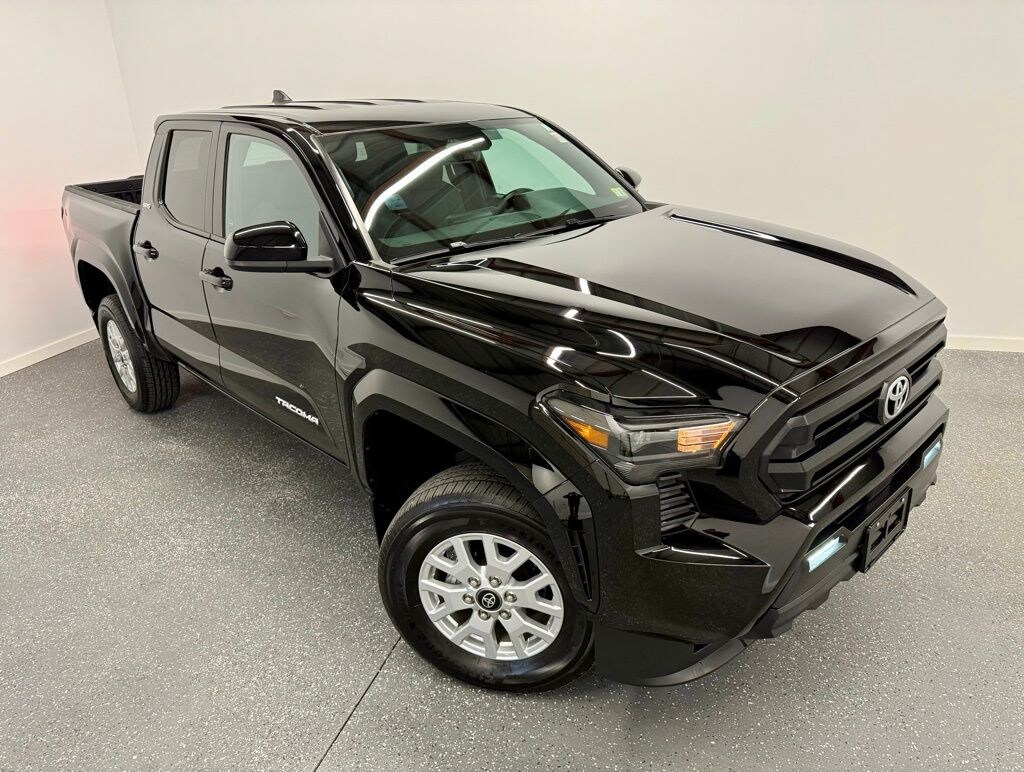 Used 2024 Toyota Tacoma Truck Double Cab