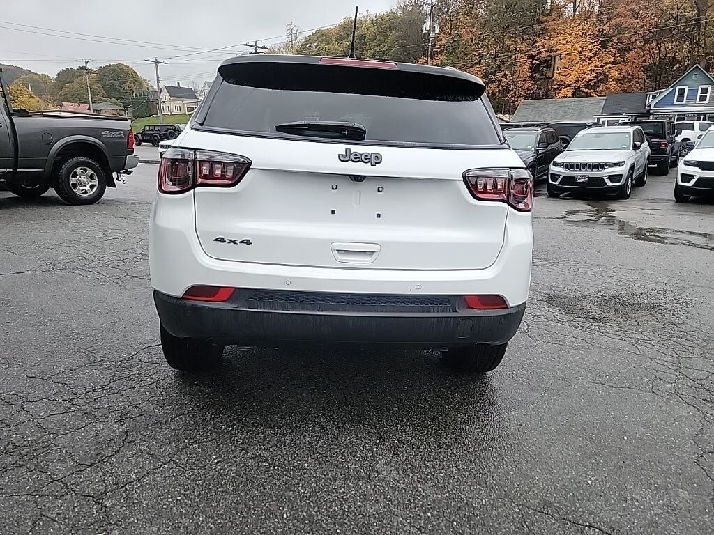 New 2026 Jeep Compass LIMITED ALTITUDE 4X4 Sport Utility