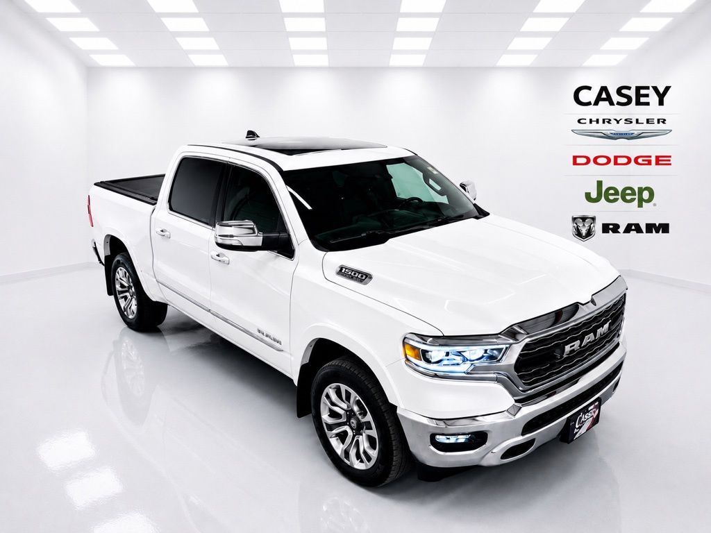 2022 RAM 1500 Limited 4x4 Crew Cab 5'7's photo