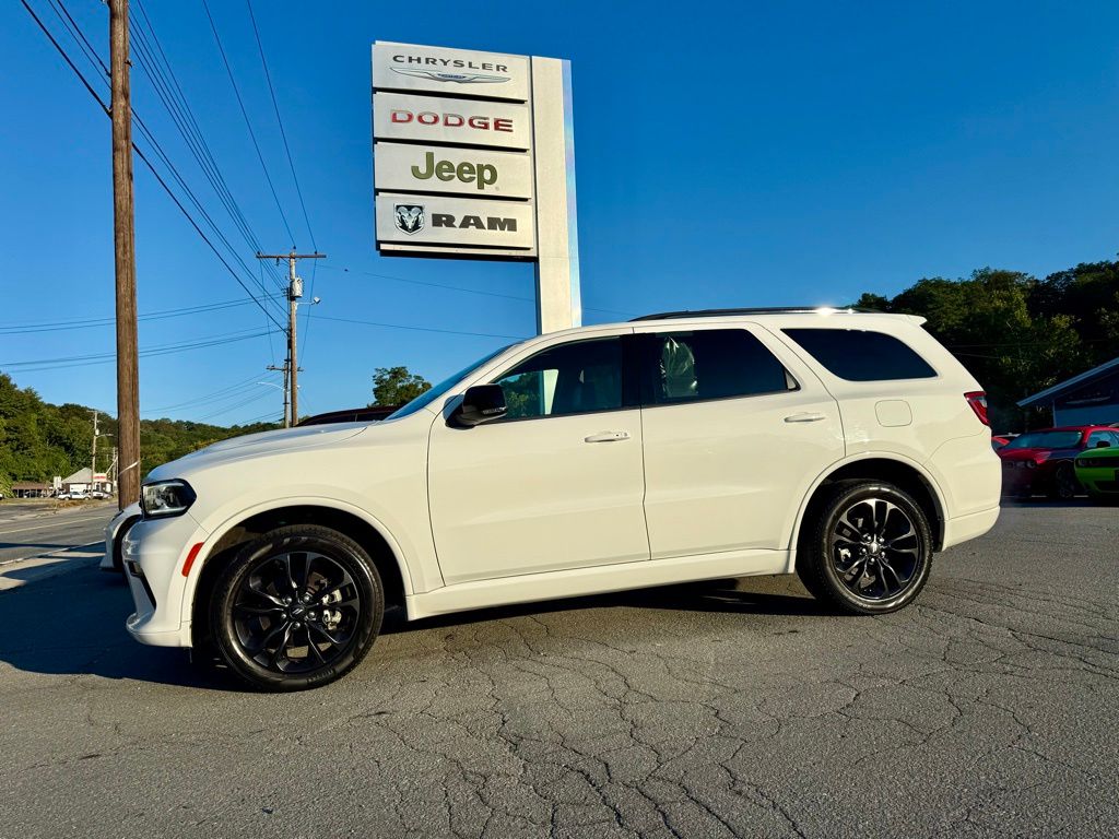 2022 Dodge Durango GT Plus photo 2