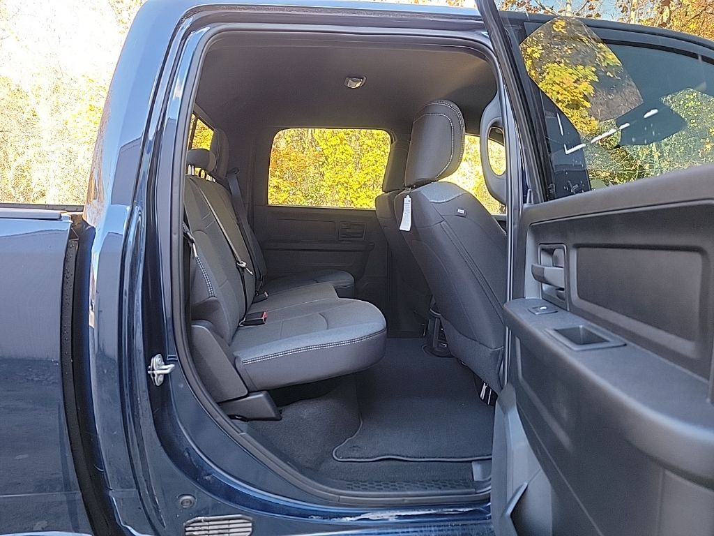 2024 RAM 2500 Tradesman - Photo 8