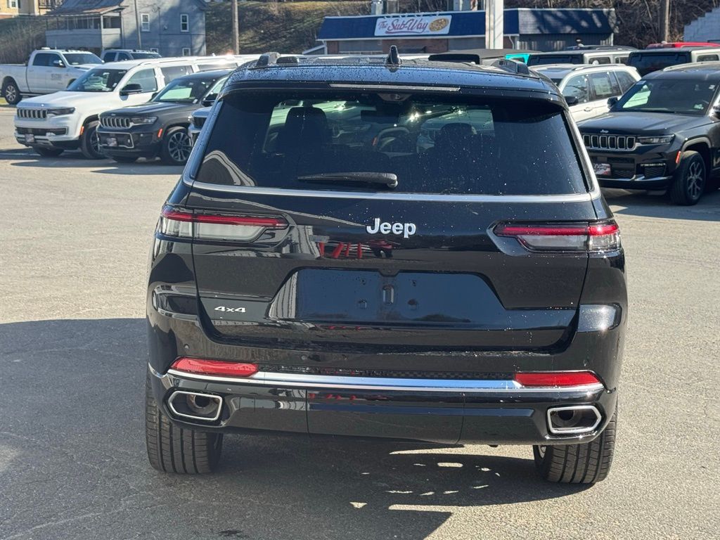 2025 Jeep Grand Cherokee L Summit Reserve photo 4
