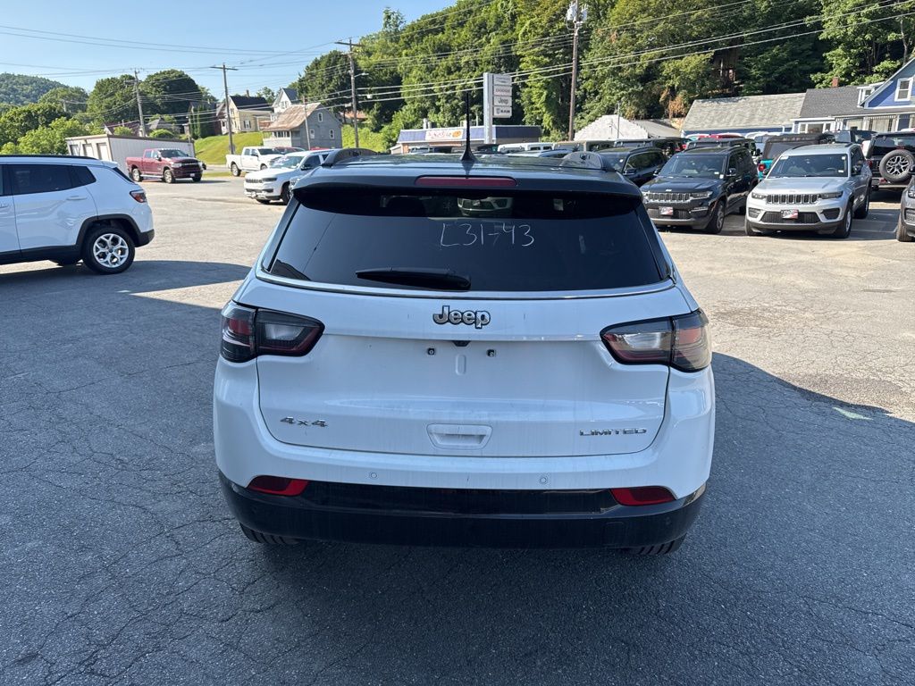 2025 Jeep Compass Limited photo 4