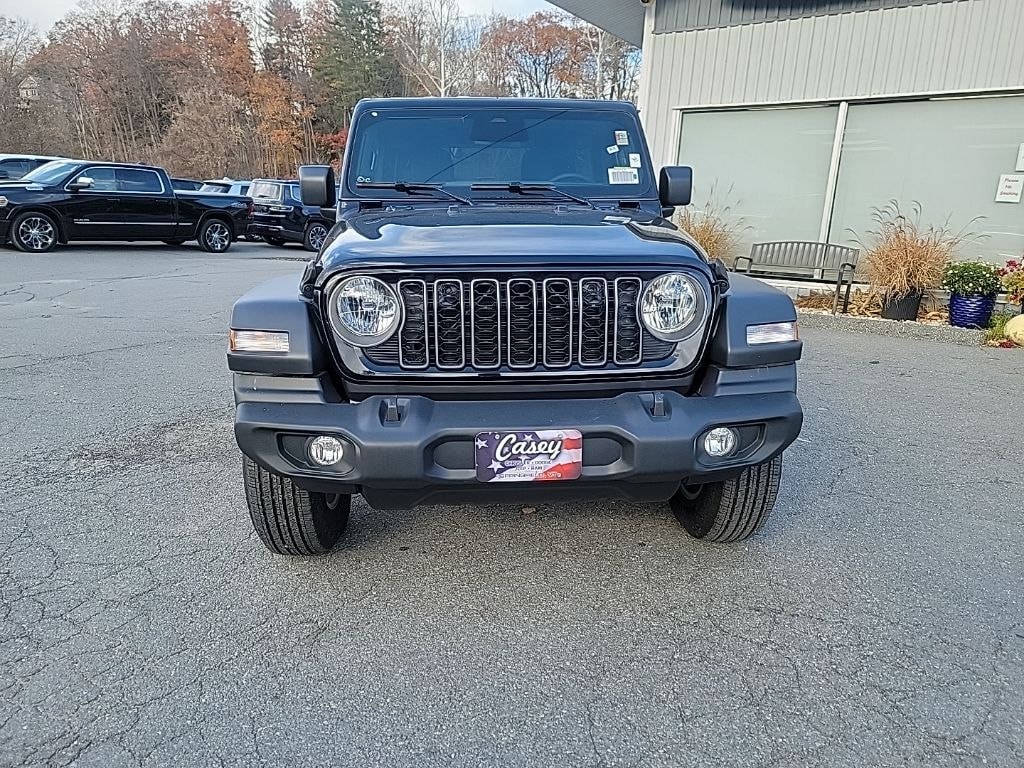New 2026 Jeep Wrangler 4-DOOR SPORT S Sport Utility