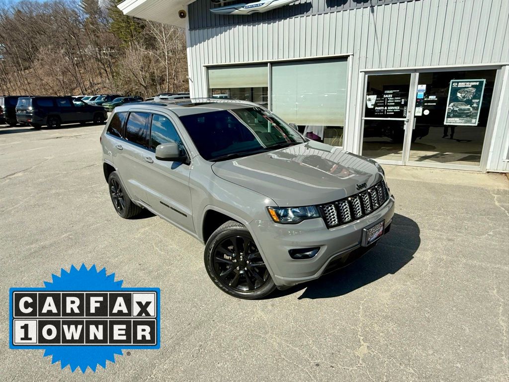 Used 2022 Jeep Grand Cherokee WK Laredo X with VIN 1C4RJFAG0NC112404 for sale in Springfield, VT