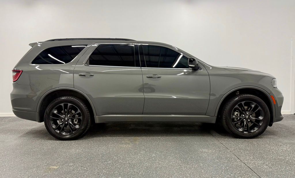 2023 Dodge Durango GT photo 3