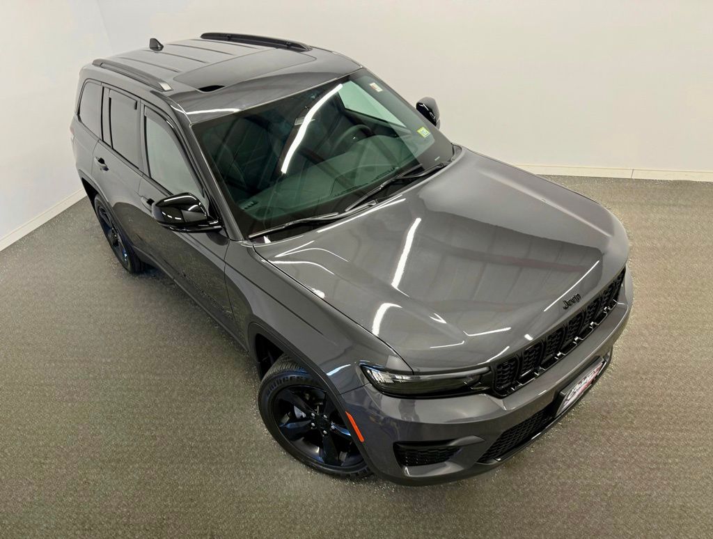 2025 Jeep Grand Cherokee