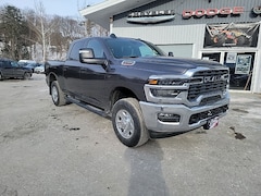 2026 Ram 2500 TRADESMAN CREW CAB 4X4 6'4 BOX Pickup