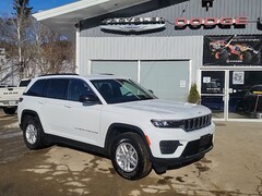 2025 Jeep Grand Cherokee LAREDO 4X4 Sport Utility