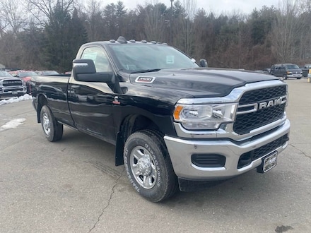 2024 Ram 3500 TRADESMAN REGULAR CAB 4X4 8' BOX Pickup