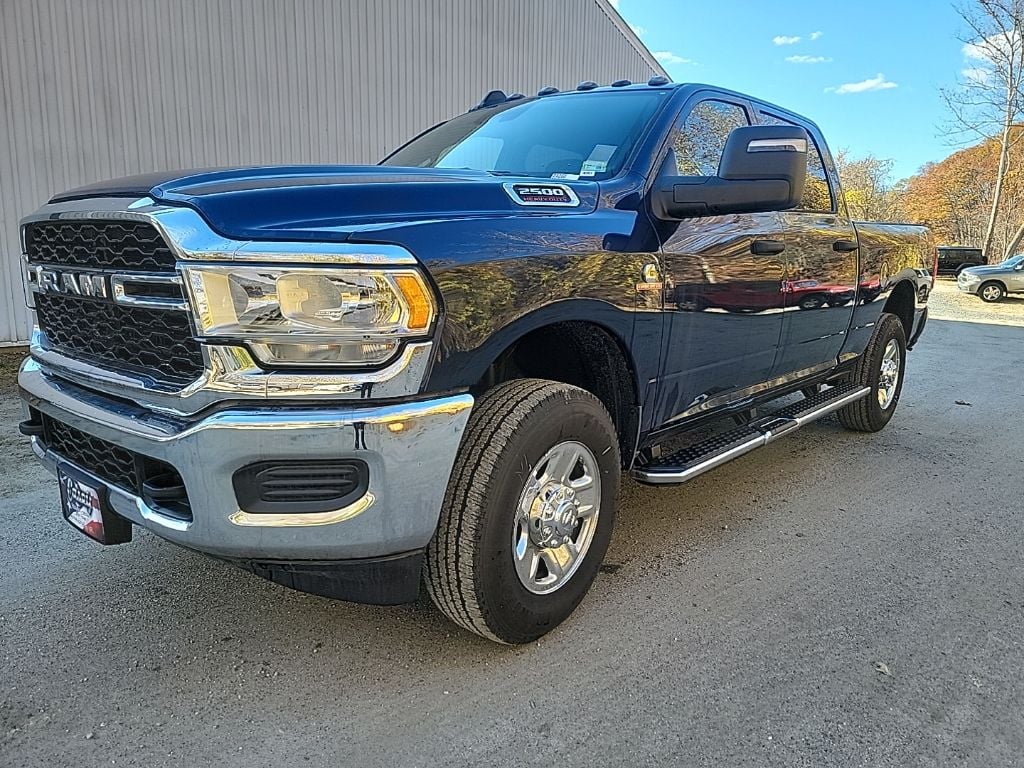 New 2024 Ram 2500 TRADESMAN CREW CAB 4X4 6'4' BOX Pickup