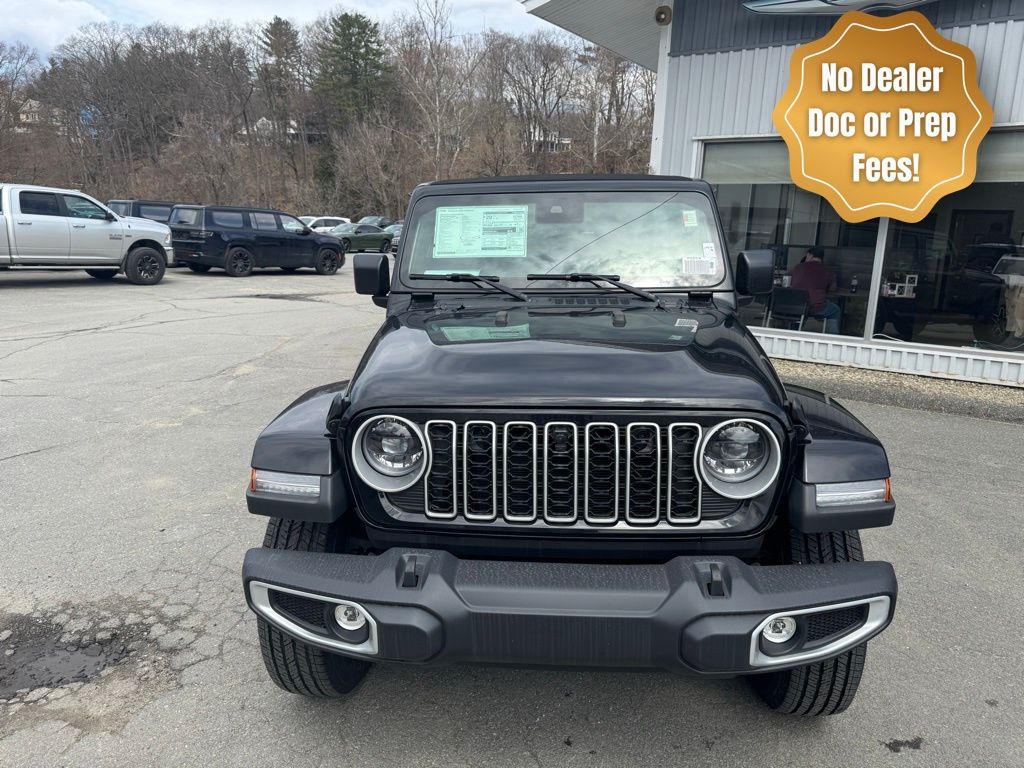2025 Jeep Wrangler 4-Door Sahara - Photo 2