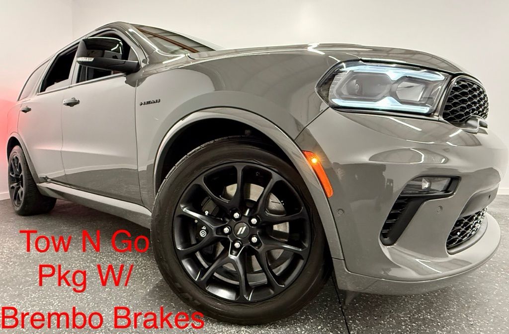 2022 Dodge Durango R/T photo 2