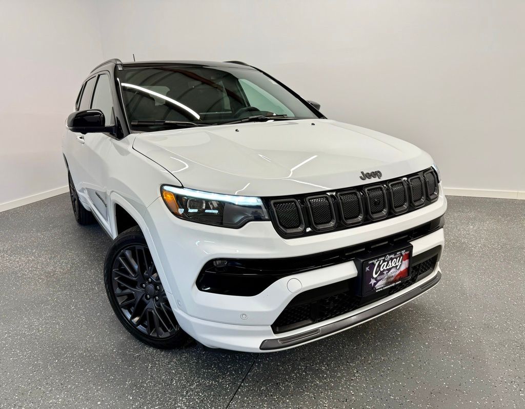 2022 Jeep Compass High Altitude photo 3