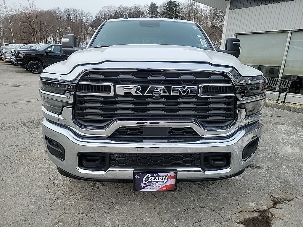 New 2026 Ram 2500 TRADESMAN CREW CAB 4X4 6'4 BOX Pickup