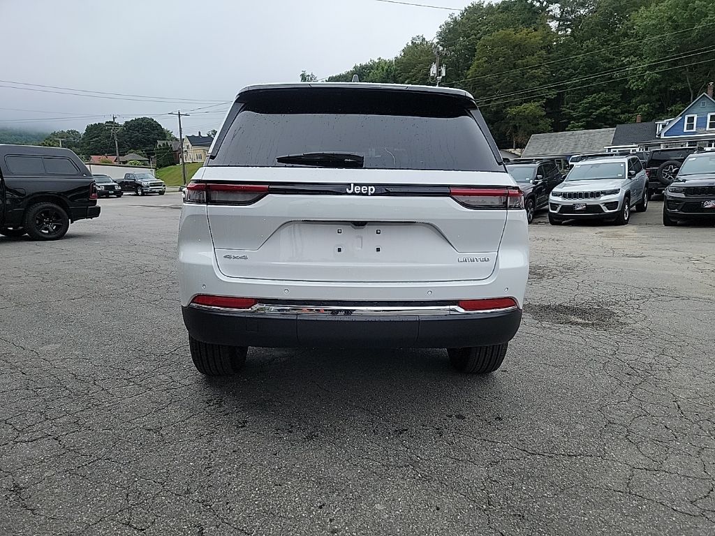 2025 Jeep Grand Cherokee Limited photo 4