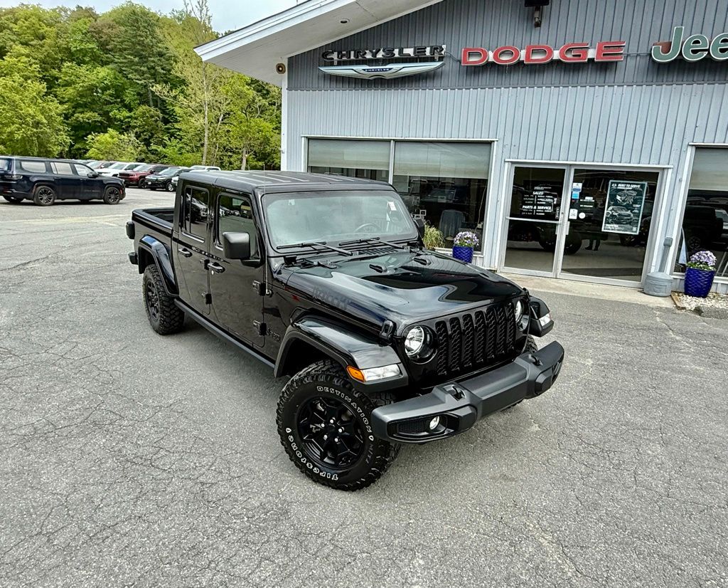 Used 2022 Jeep Gladiator WILLYS with VIN 1C6HJTAG5NL109161 for sale in Springfield, VT