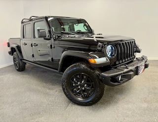 2023 Jeep Gladiator Sport Truck Crew Cab