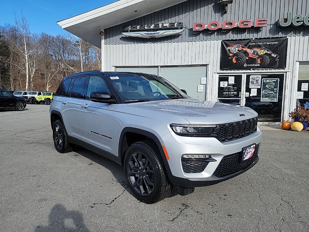 2025 Jeep Grand Cherokee Limited's photo