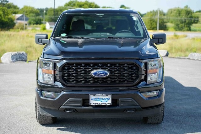 2023 Ford F-150 XL photo 2