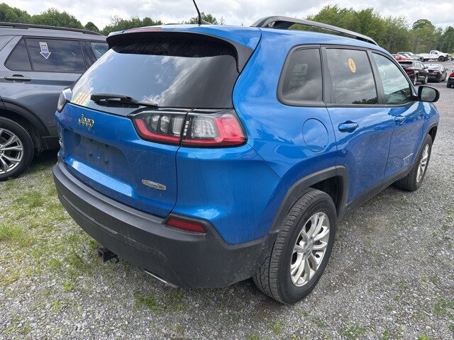 2022 Jeep Cherokee Latitude Lux photo 2