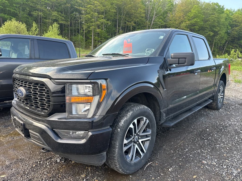 2023 Ford F-150 XL 4x4 SuperCrew 5-1/2 Box's photo