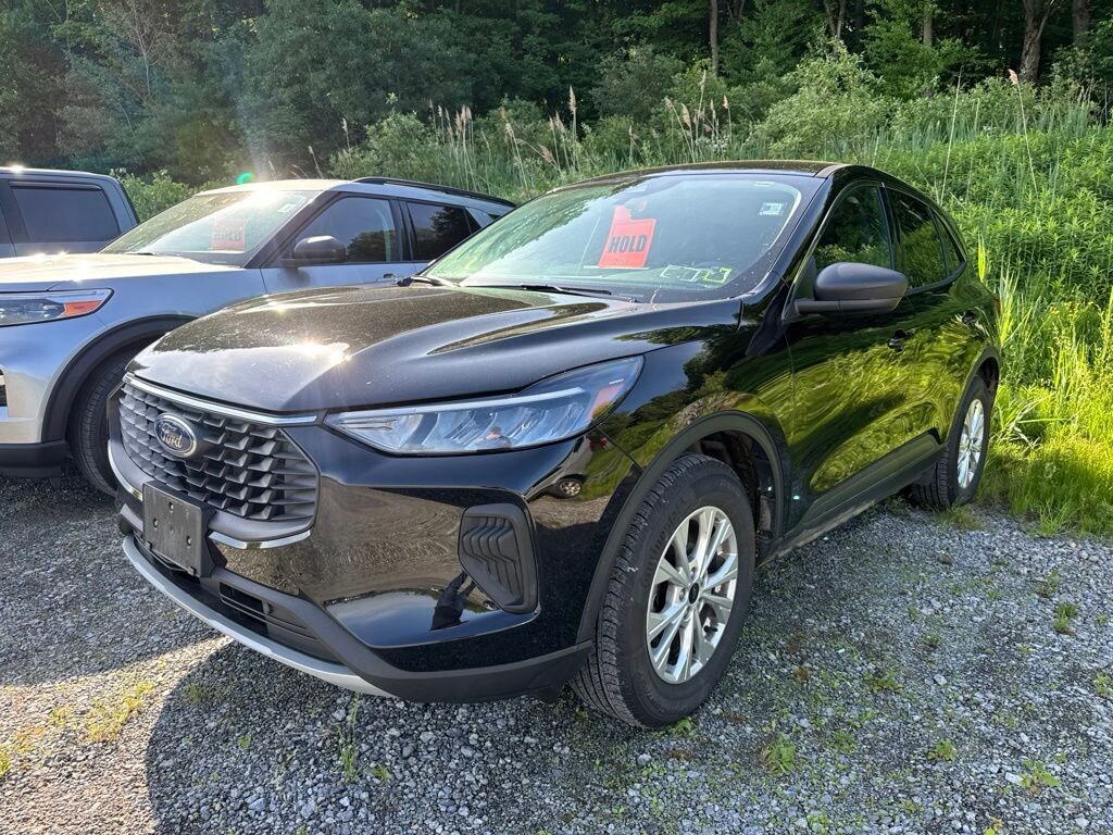 Used 2023 Ford Escape Active SUV