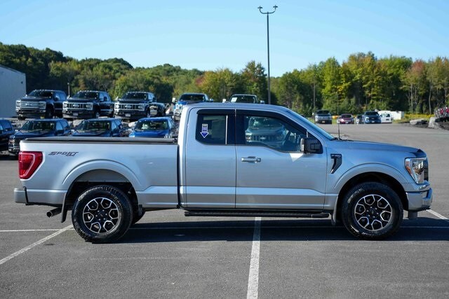 2023 Ford F-150 XLT photo 4