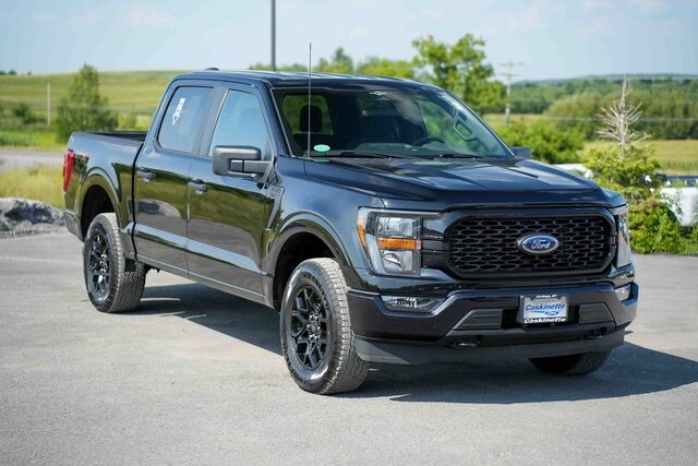 2023 Ford F-150 XL photo 3