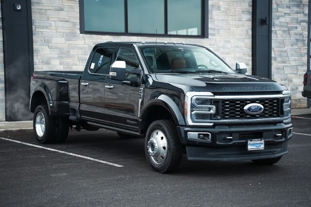 2024 Ford F-450 Platinum photo 3