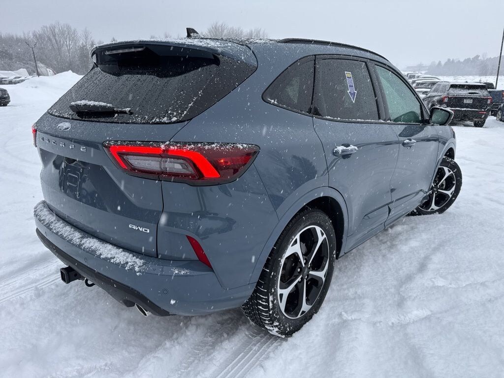 Used 2023 Ford Escape ST-Line Select SUV