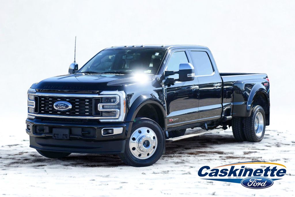 2023 Ford F-450 Platinum 4x4 Crew Cab 8' Box DRW's photo