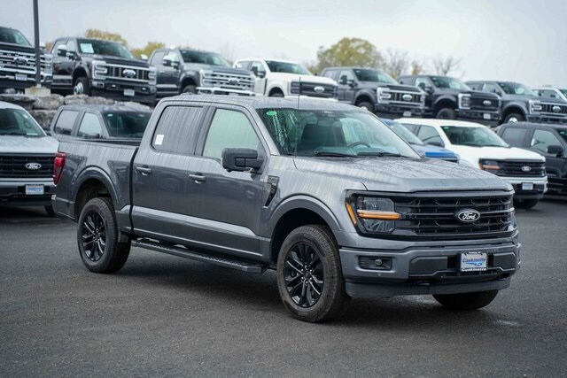2025 Ford F-150 XLT photo 3