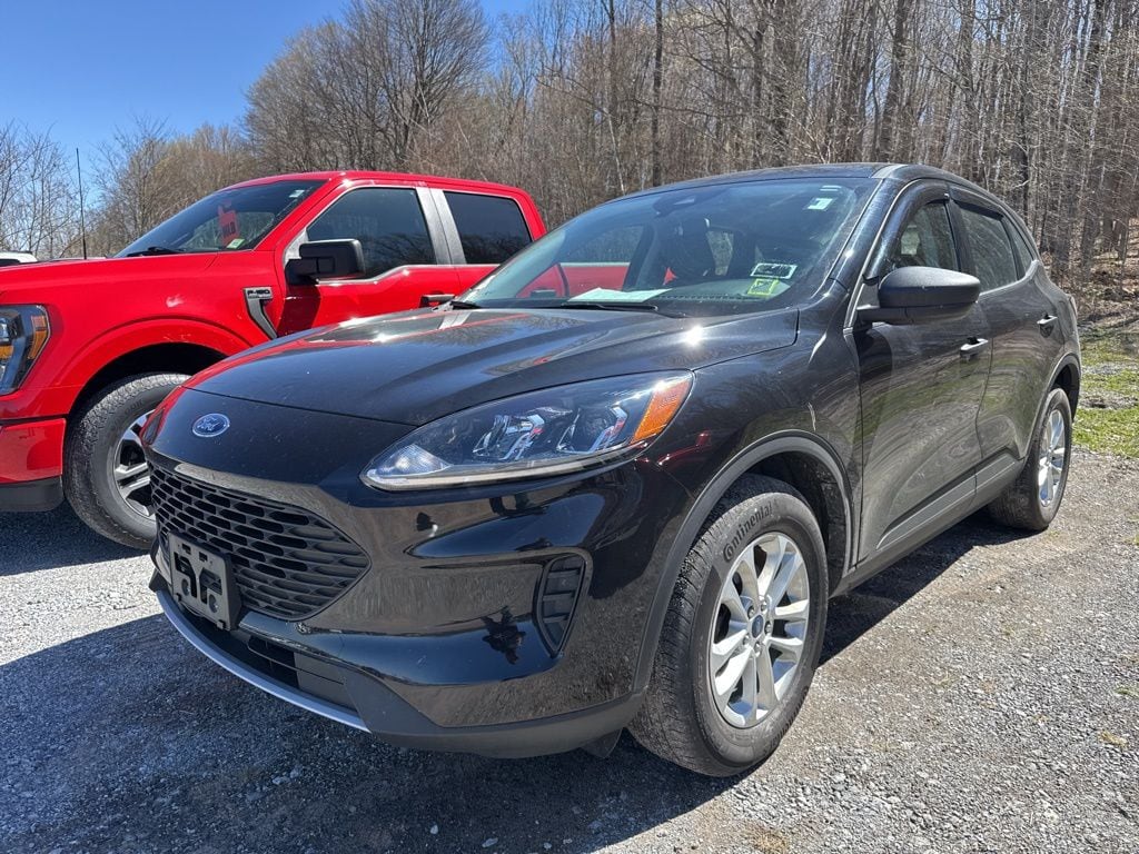 2022 Ford Escape S