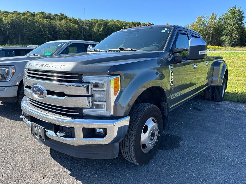 Used 2019 Ford F-350 Lariat Truck