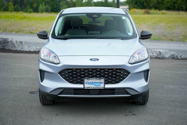 Used 2022 Ford Escape SE with VIN 1FMCU9G69NUB05356 for sale in Carthage, NY