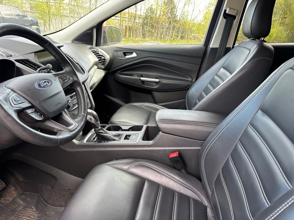 Used 2019 Ford Escape SEL SUV